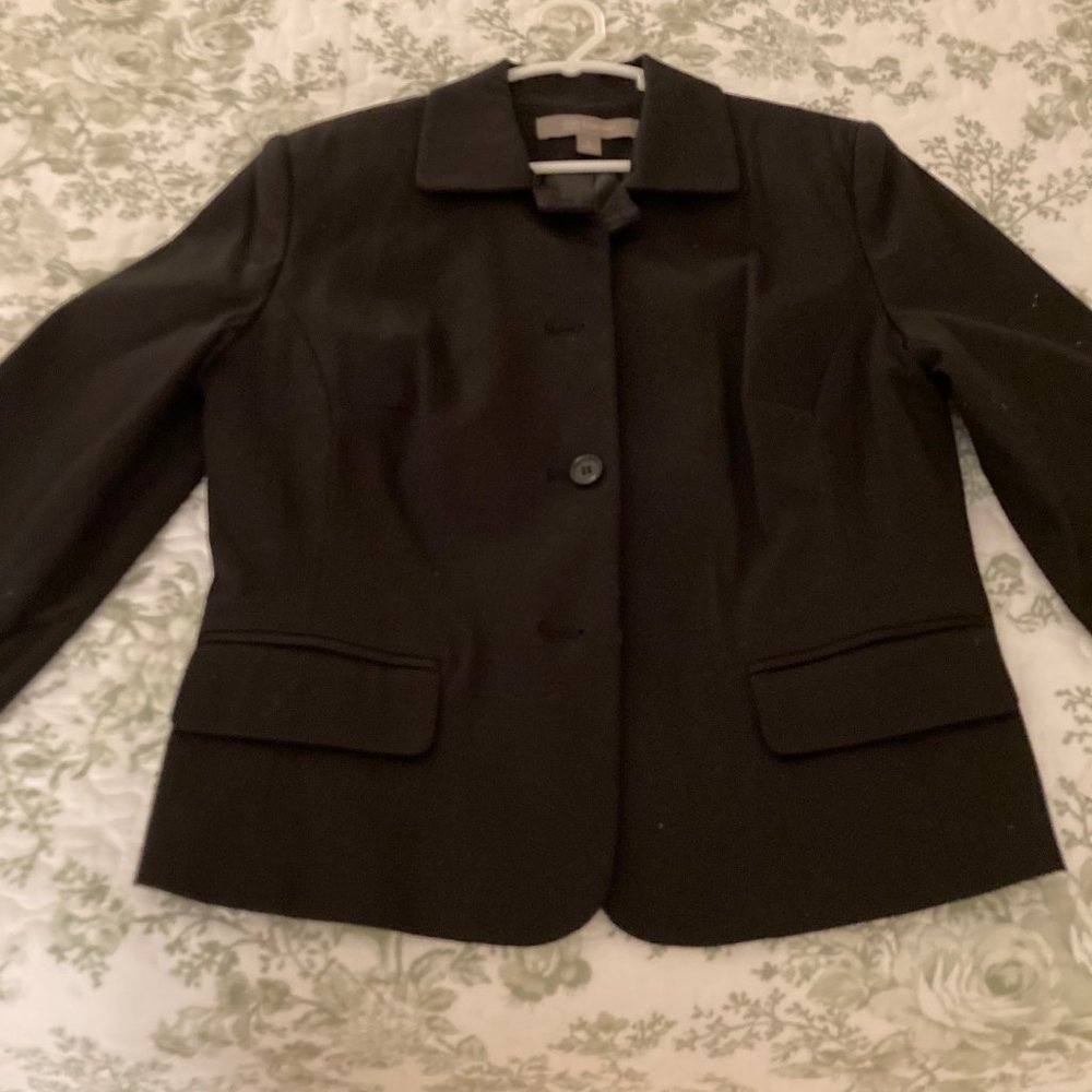 Croft and Barrow black short jacket with stretch - New with tags.